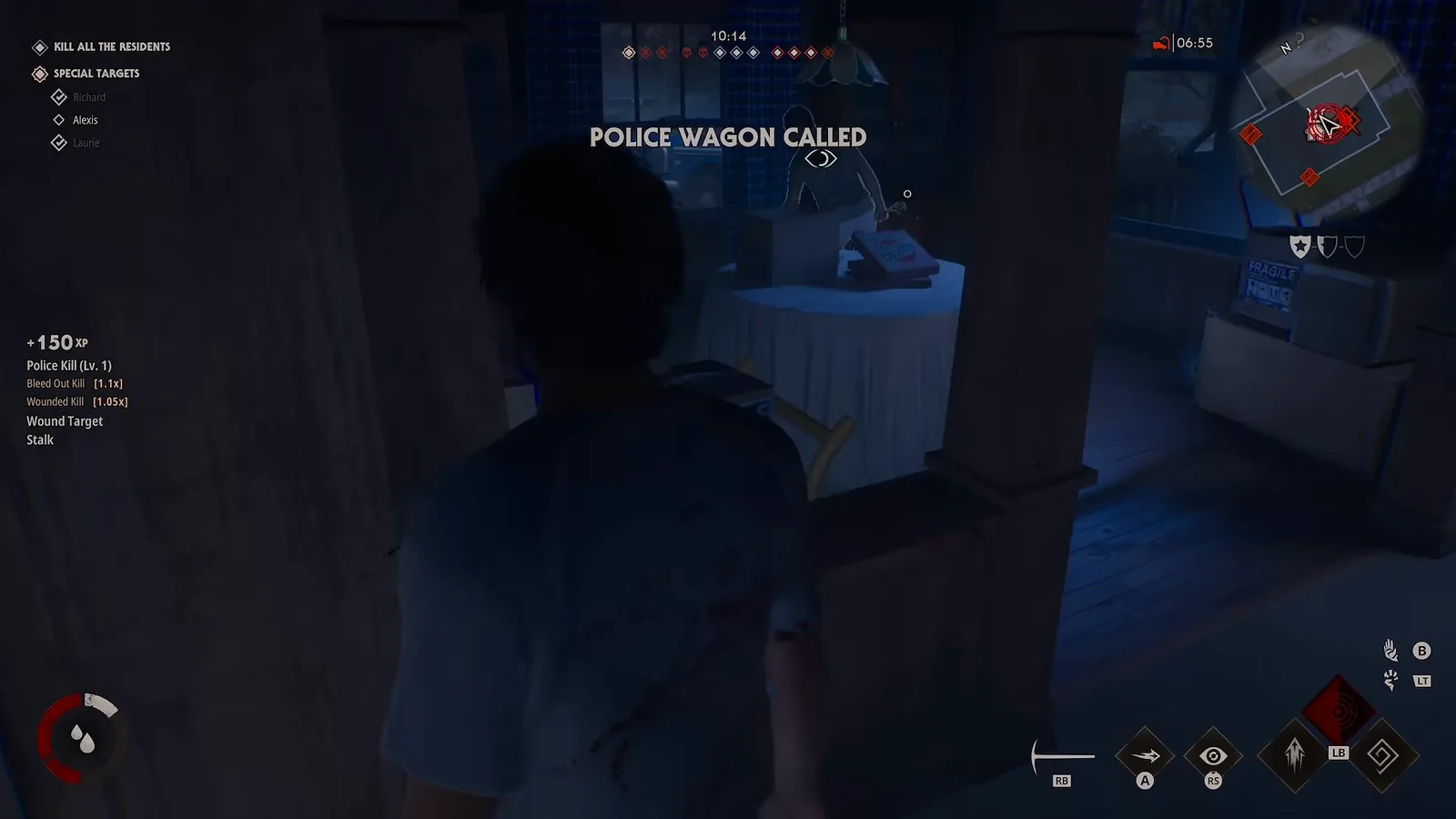 A +150 XP popup in Halloween: The Game reading Police Kill at level 1, Bleed Out Kill at 1.1x, Wounded Kill at 1.05x, Wound Target and Stalk as the POLICE WAGON CALLED notice appears